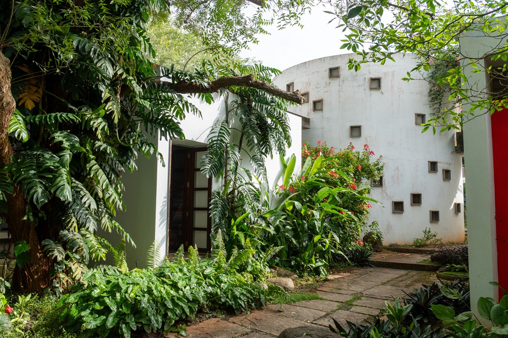 Auroville Media Interface (AMI)